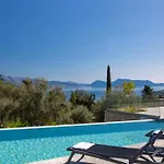 Bitter Almond Trees Holiday home