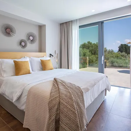 Bitter Almond Trees Feriehus Nikiana