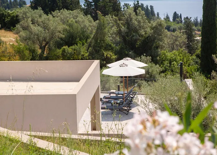 Bitter Almond Trees * Νικιάνα